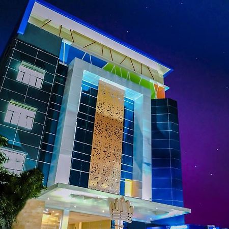 De Baghraf By Amithya Hotel Sumenep Buitenkant foto